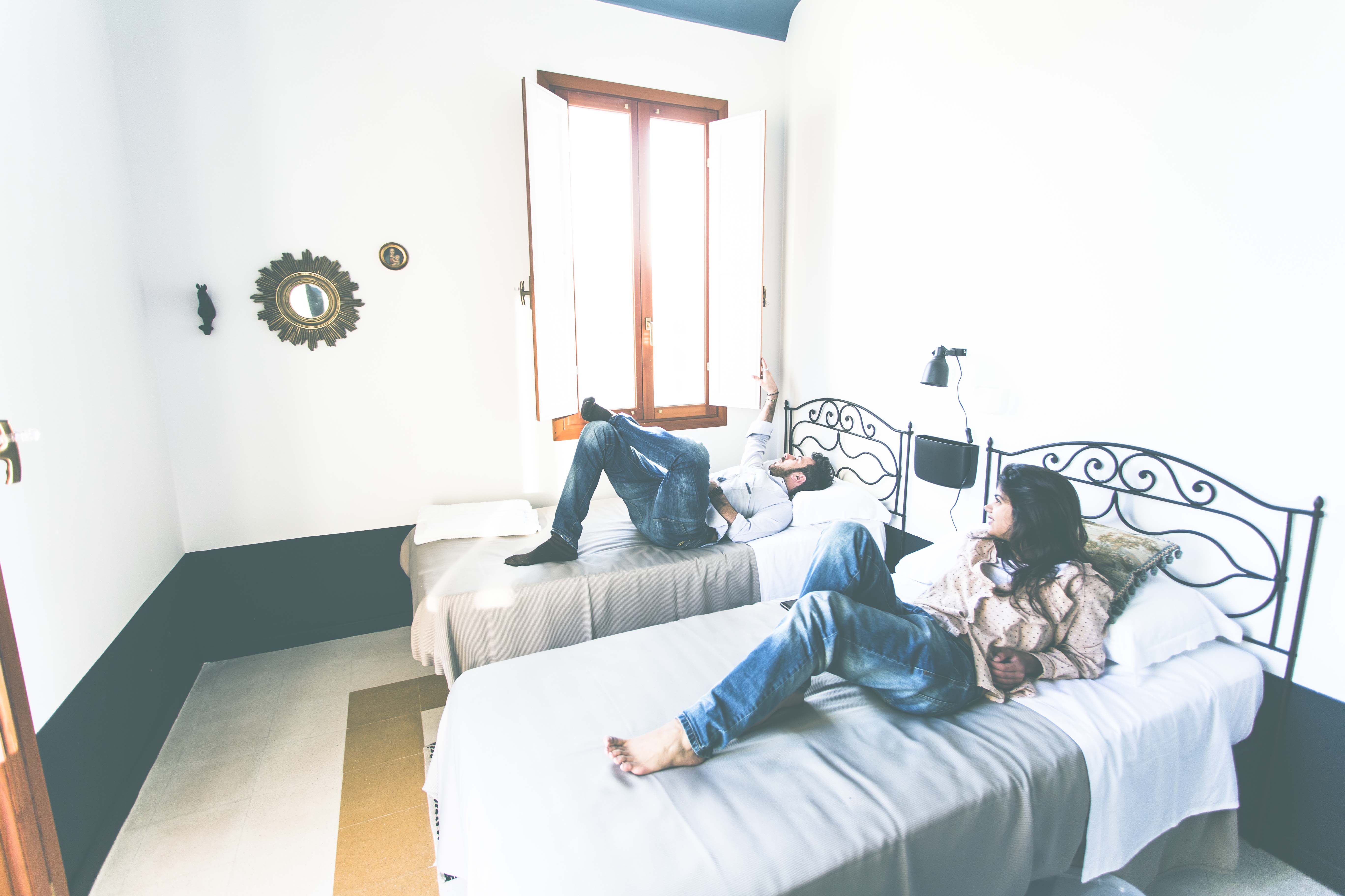 PRIVATE BEDROOM2-min